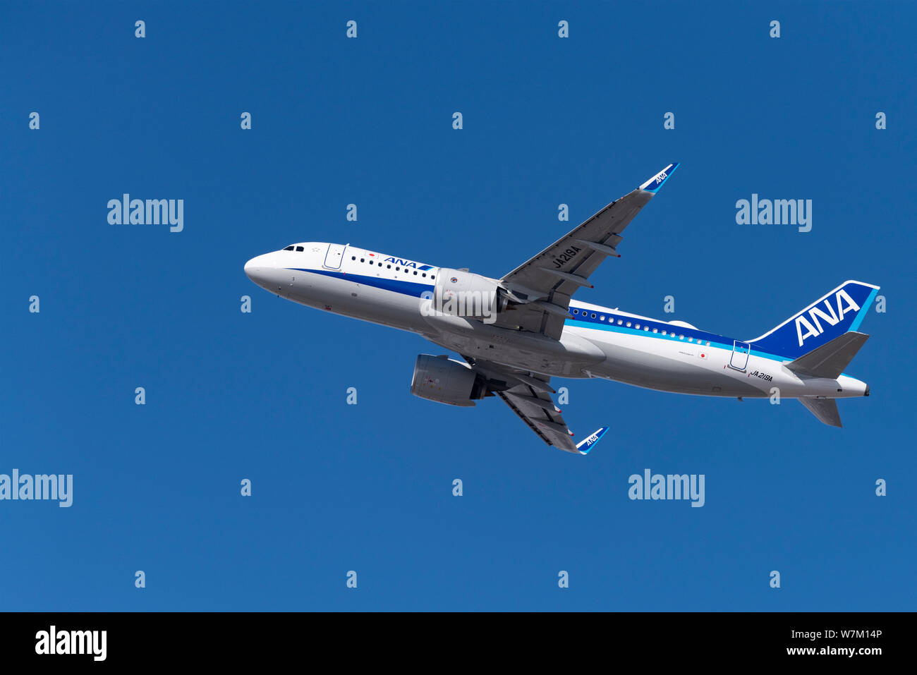 All nippon airways a321neo hi-res stock photography and images - Alamy