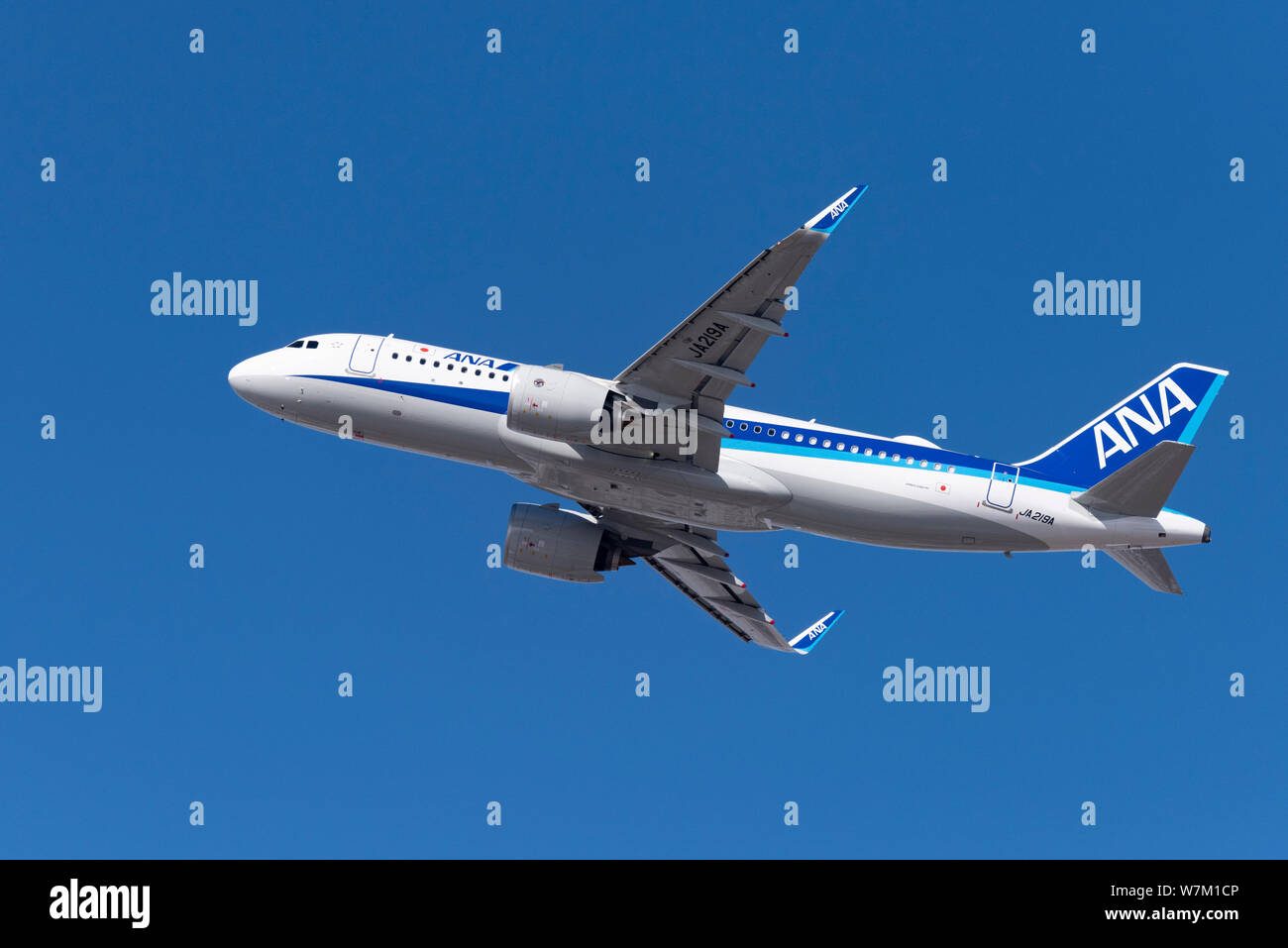 All nippon airways a321neo hi-res stock photography and images - Alamy