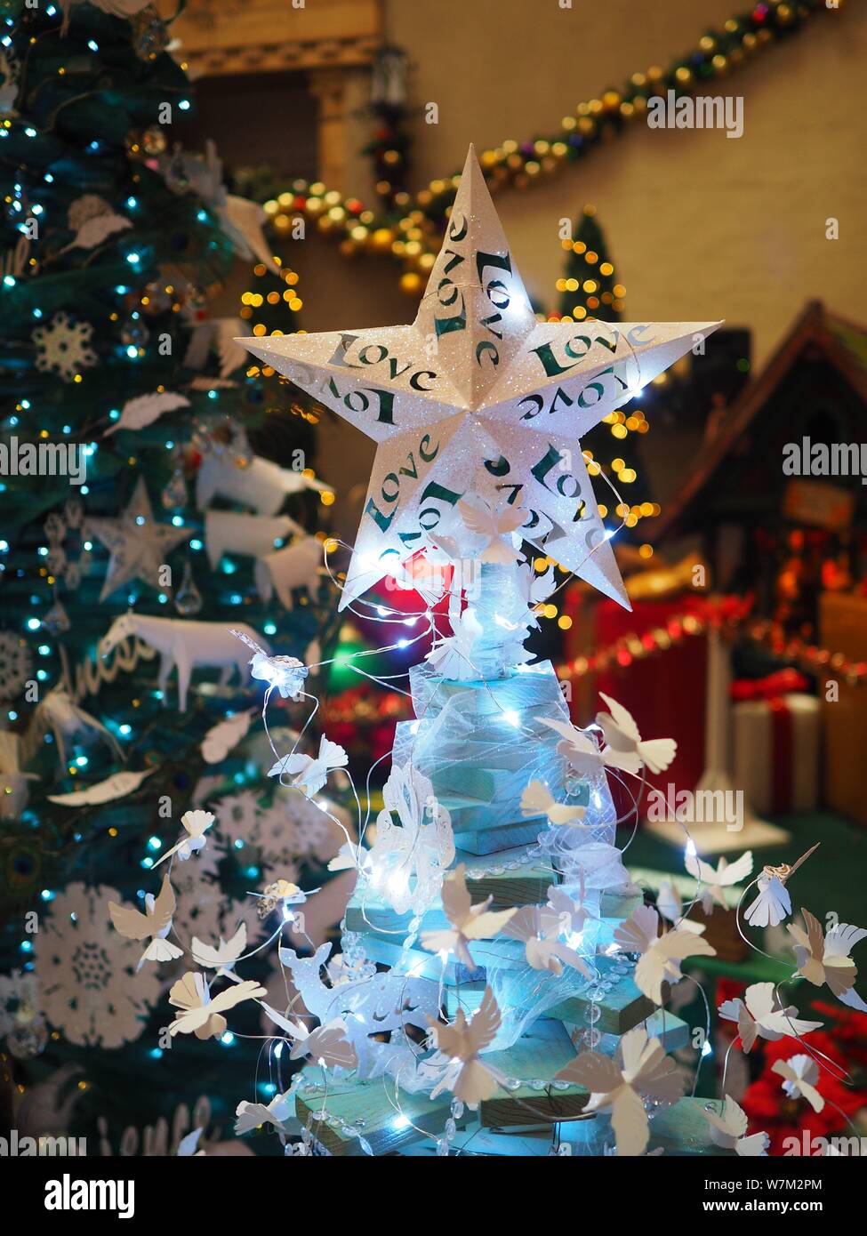 Christmas at Honolulu Hale, Honolulu, Oahu, Hawaii Stock Photo Alamy