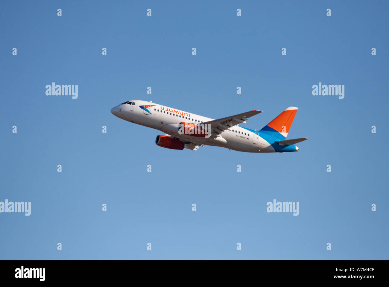 Aircraft Photo of RA-89098 | Sukhoi SSJ-100-95B Superjet 100