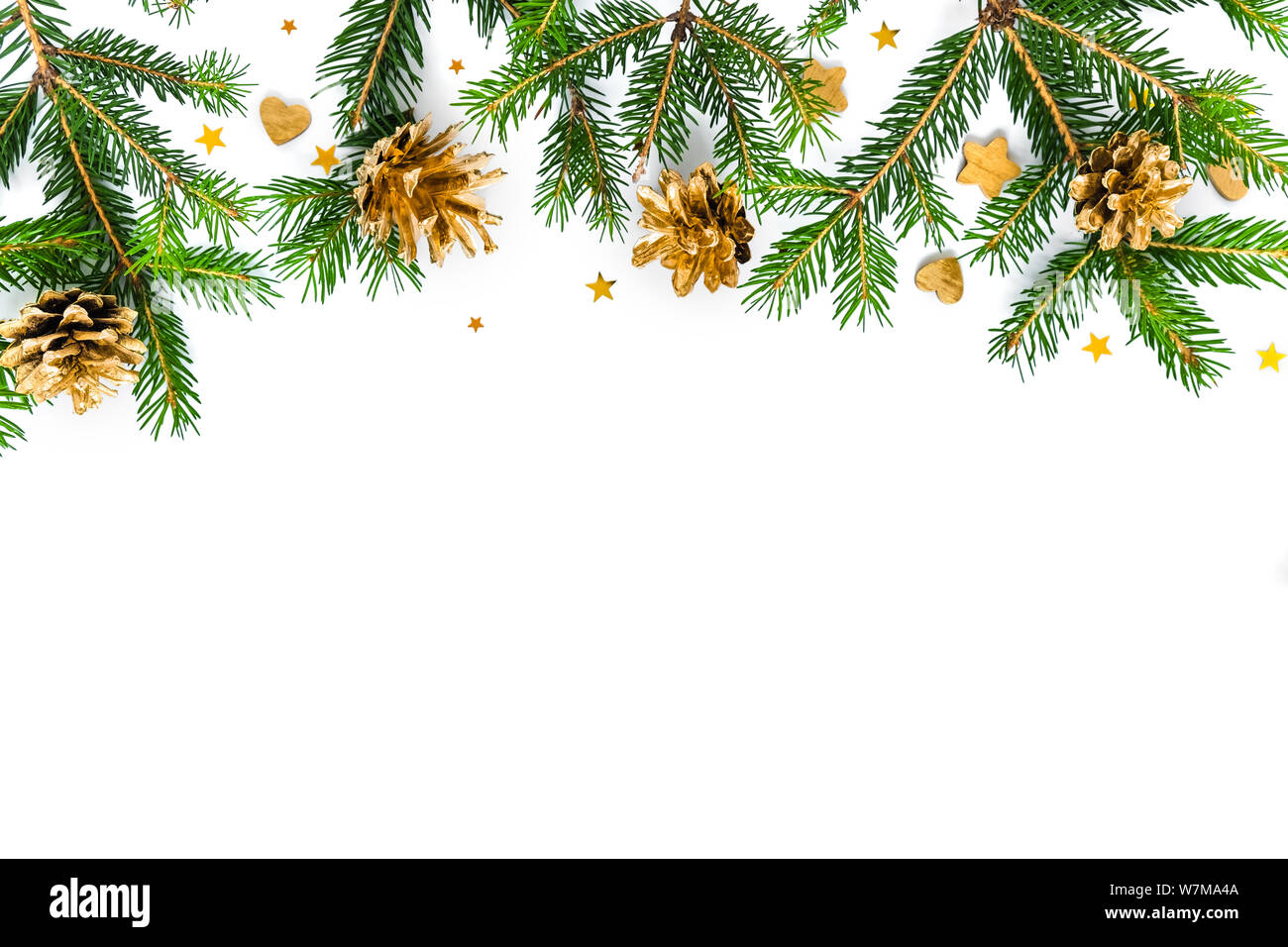 Christmas isolated background with fir branches and cones, square frame ...