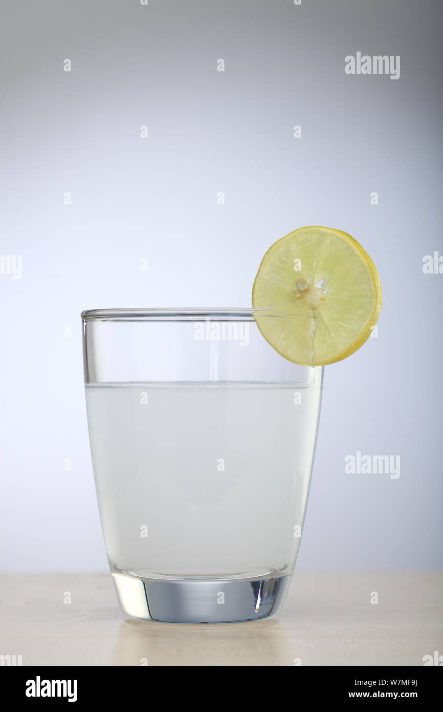 The Surprising Solvent In Your Glass Of Lemonade - gc6j044