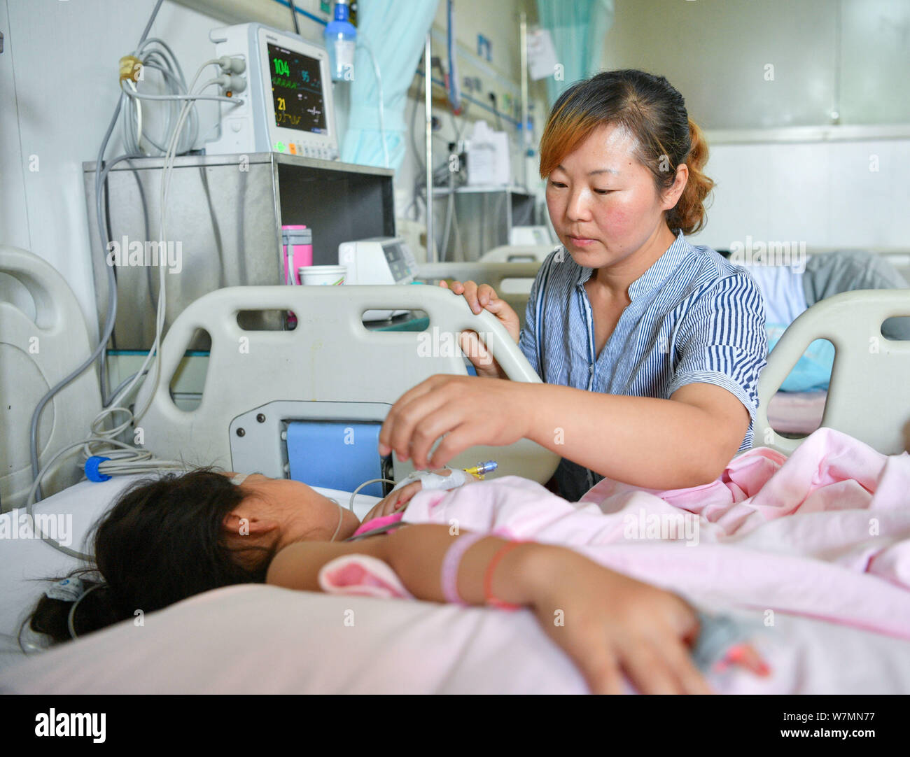 The fiveyearold girl Lele is undergoing therapy after doing a simple backbend which left her