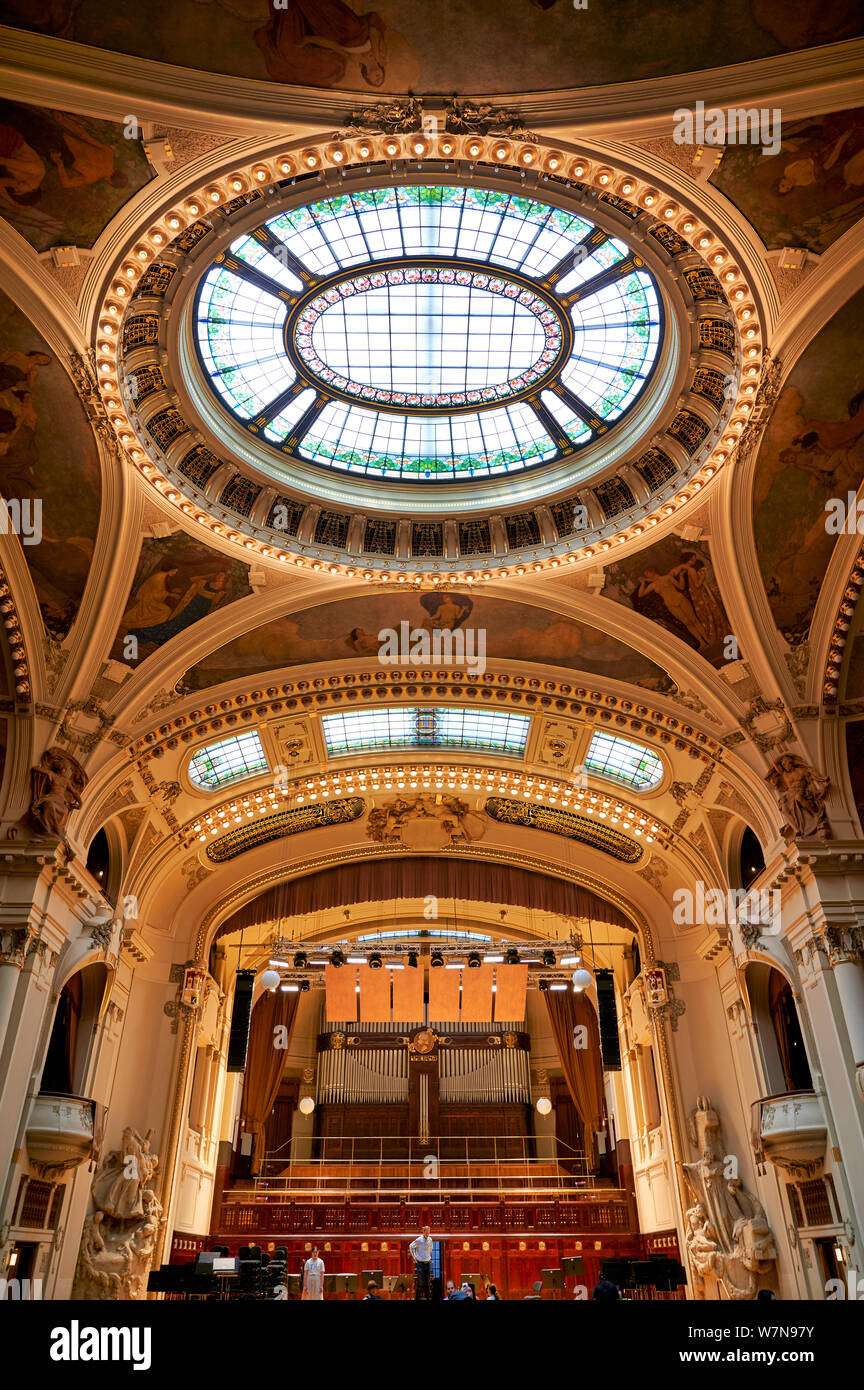 Prague Czech Republic. The Smetana Hall inside Municipal House Stock ...