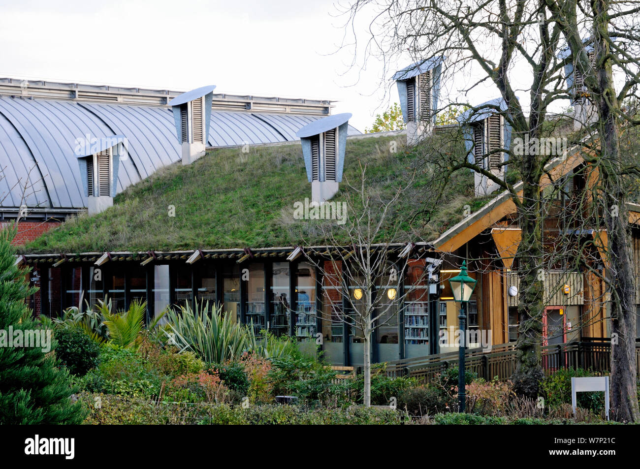 Green roof on The Centre for Understanding the Environment (CUE) an eco building with cowls on the roof which incorporate a passive ventilation system. The Horniman Museum, London, UK Stock Photo