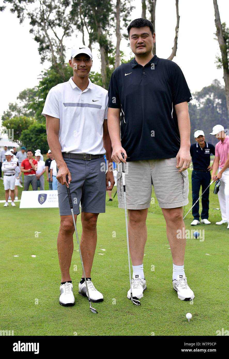 Yi jianlian and yao hi-res stock photography and images - Alamy