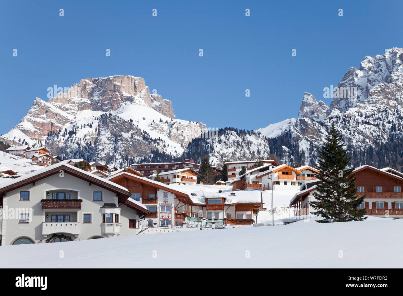 Selva Wolkenstein, Sella Ronda ski area, Val Gardena, Sella Massif range of Mountains under winter snow, Dolomites, South Tirol, Trentino Alto-Adige, Italy 2009 Stock Photo