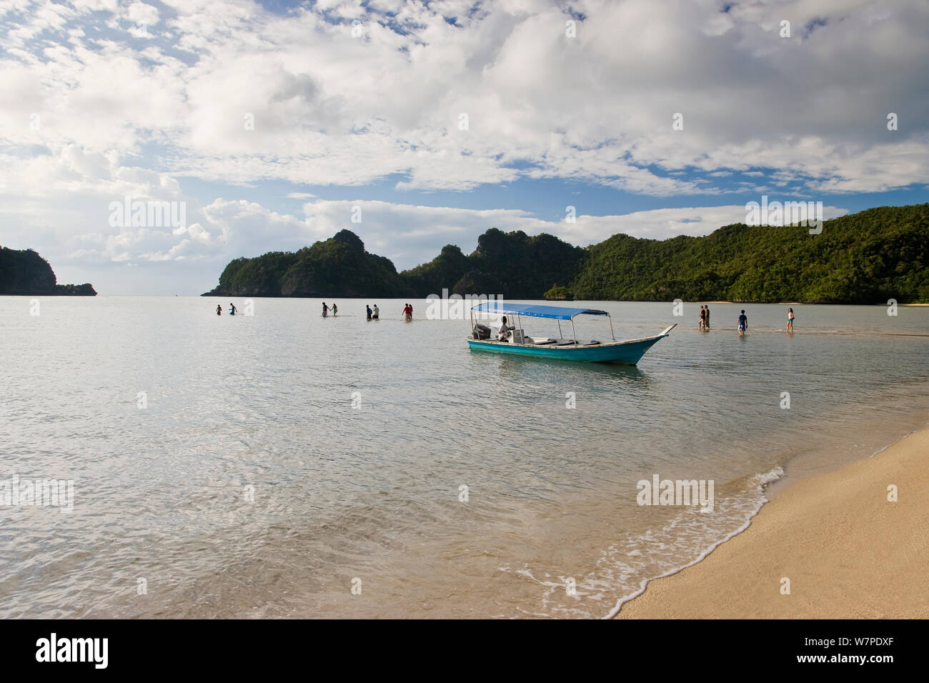 Beach and coastline at Pantai Tanjung Rhu, Pulua Langkawi, Langkawi Island, Malaysia 2008 Stock Photo