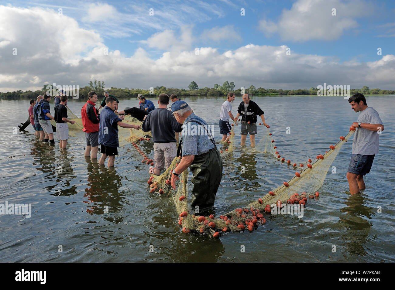 Seine fishing hi-res stock photography and images - Page 6 - Alamy