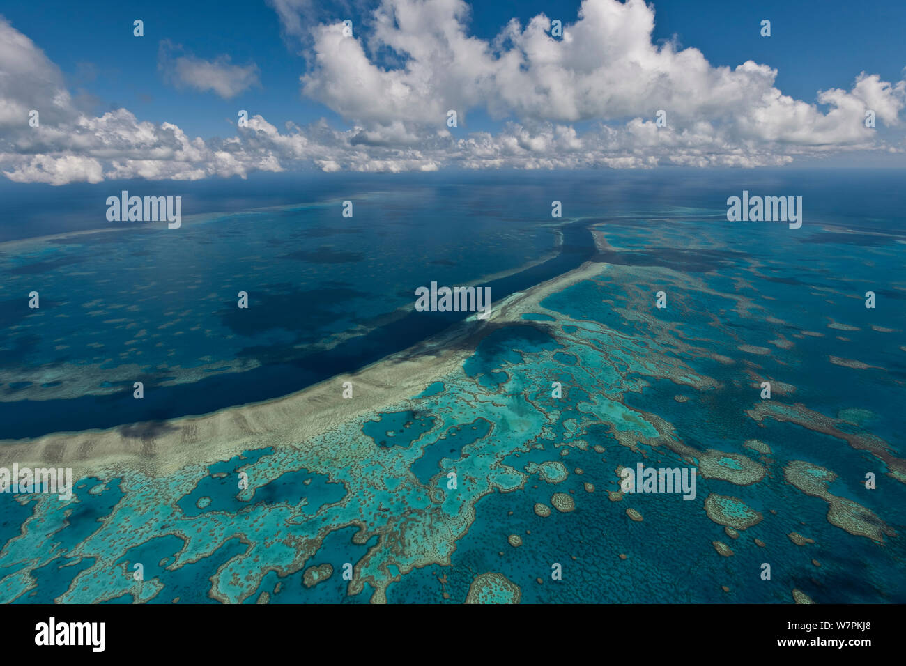Aerial view of Hardy Reef, Great Barrier Reef, August 2011 Stock Photo Alamy