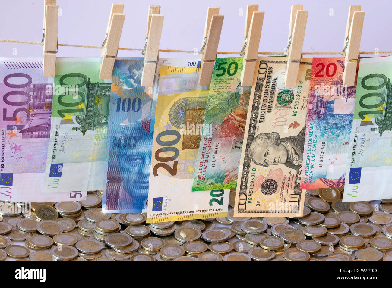 Cologne Deutschland 05th Aug 2019 Euro Swiss Franc And Dollar