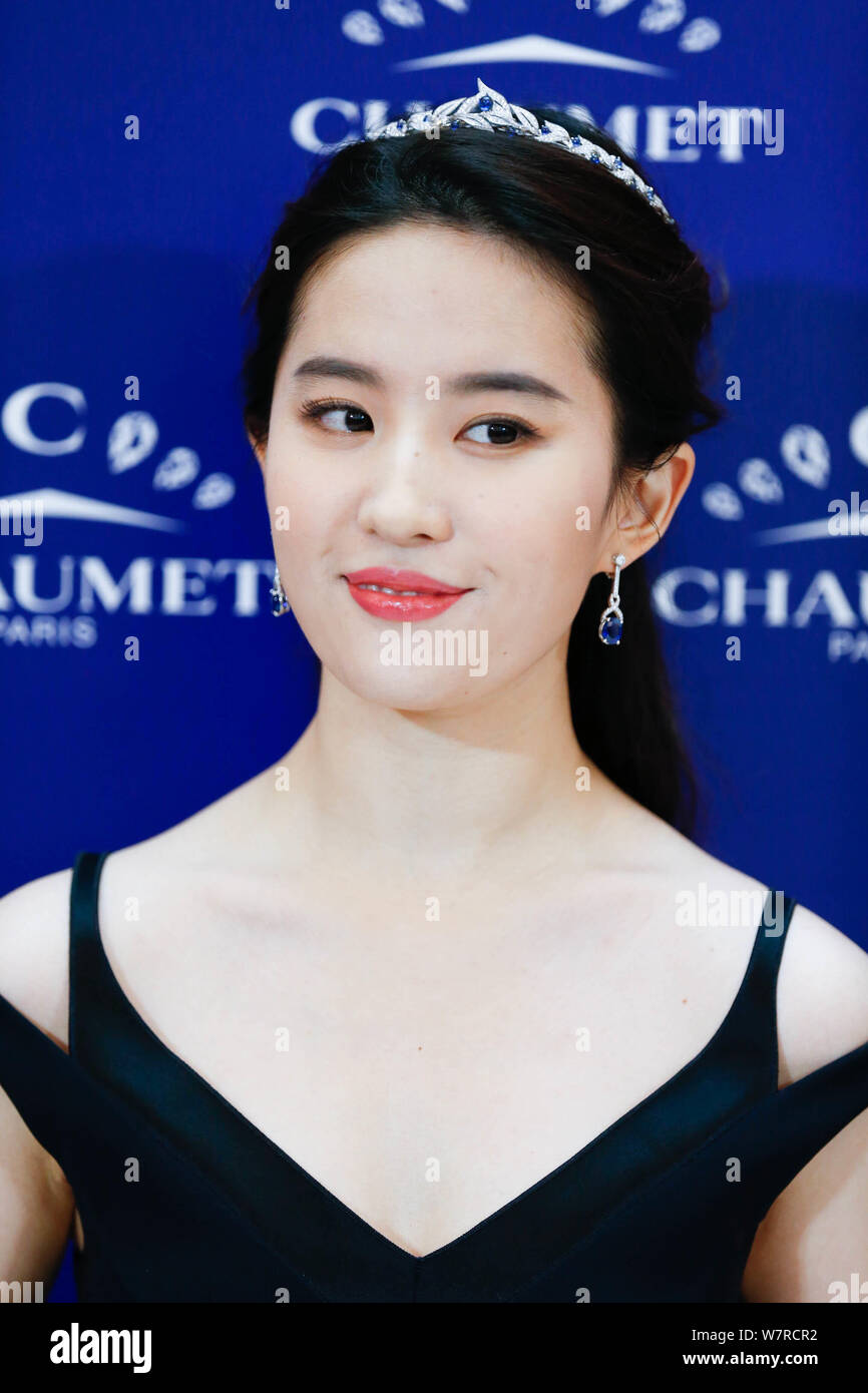 Chinese actress Liu Yifei attends a promotional event for French jewellery and watch brand Chaumet at a boutique of Chaumet in Shanghai, China, 10 Jun Stock Photo