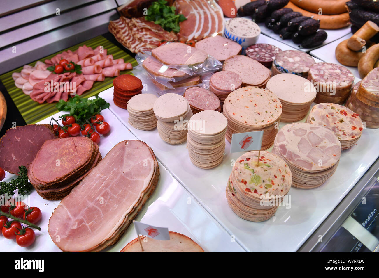 Lebenswithtel High Resolution Stock Photography And Images Alamy