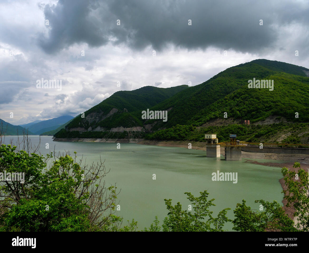 Shimali reservoir of Aragvi river at Geogian Military Road , Mzcheta-Mtianeti, Georgia, Europe Stock Photo