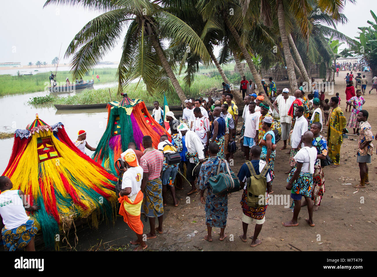 Voodoo ceremony in benin west hi-res stock photography and images - Alamy