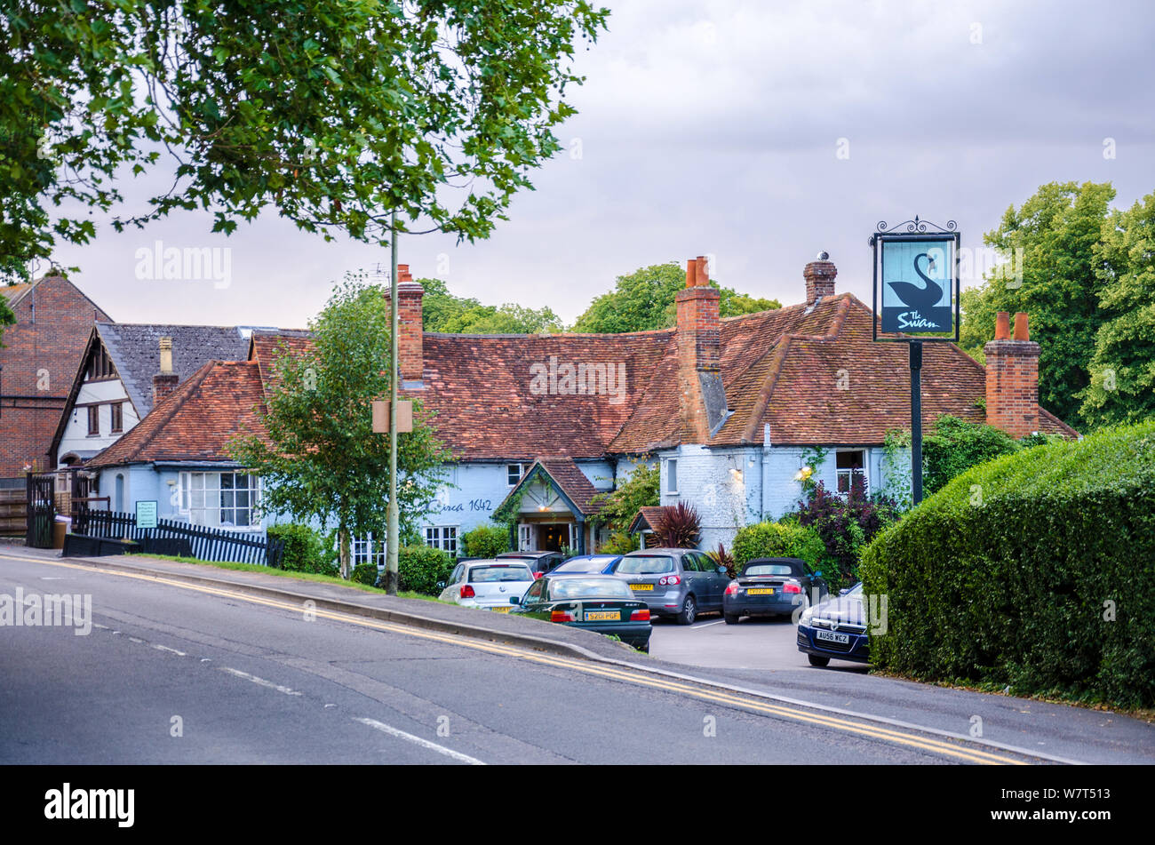 The Swan pub at Pangbourne in West Berkshire, UK Stock Photo