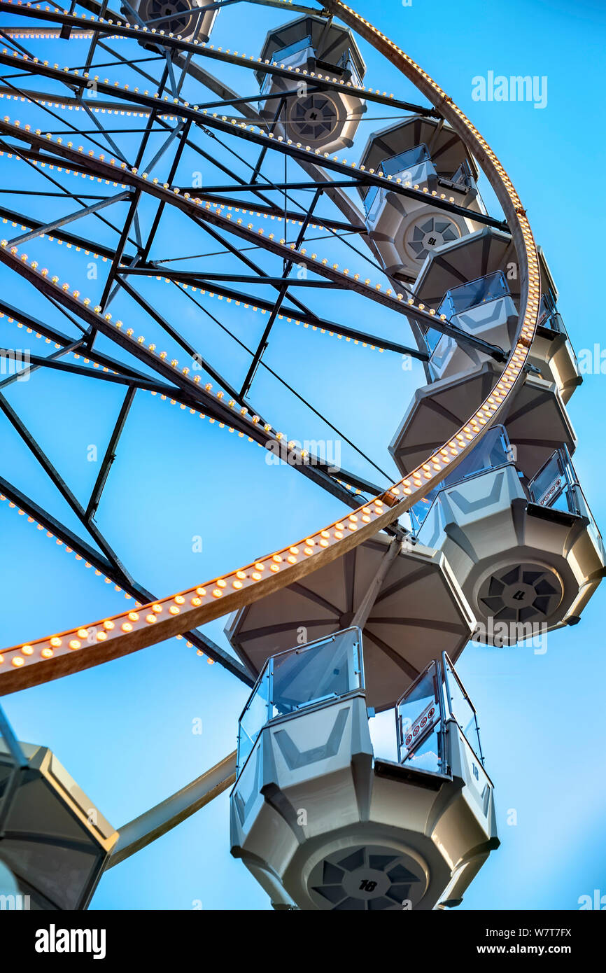 Amusement park in the night - ferris wheel Stock Photo - Alamy