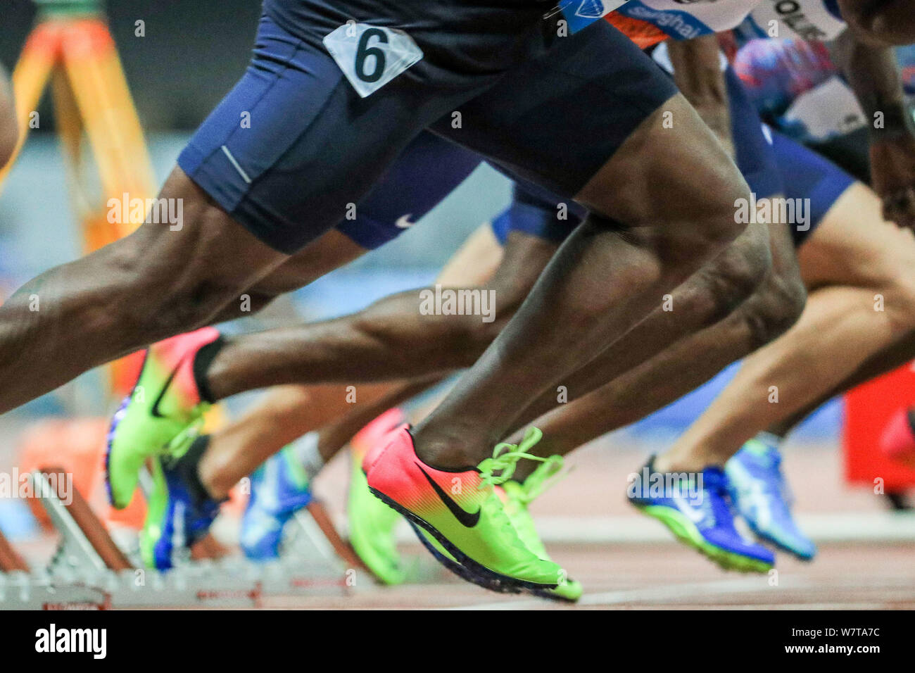 Mens sprinter hi-res stock photography and images - Alamy
