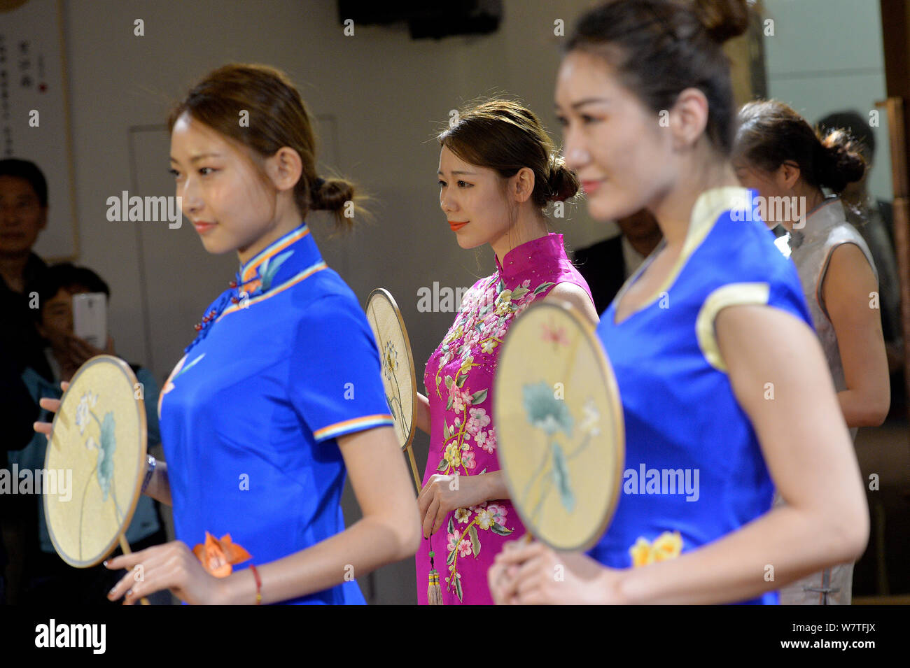 Models Present Cheongsam A Traditional Chinese Women s Dress Also