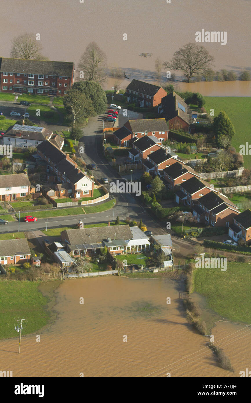 Flooding river severn upton upon hi-res stock photography and images ...