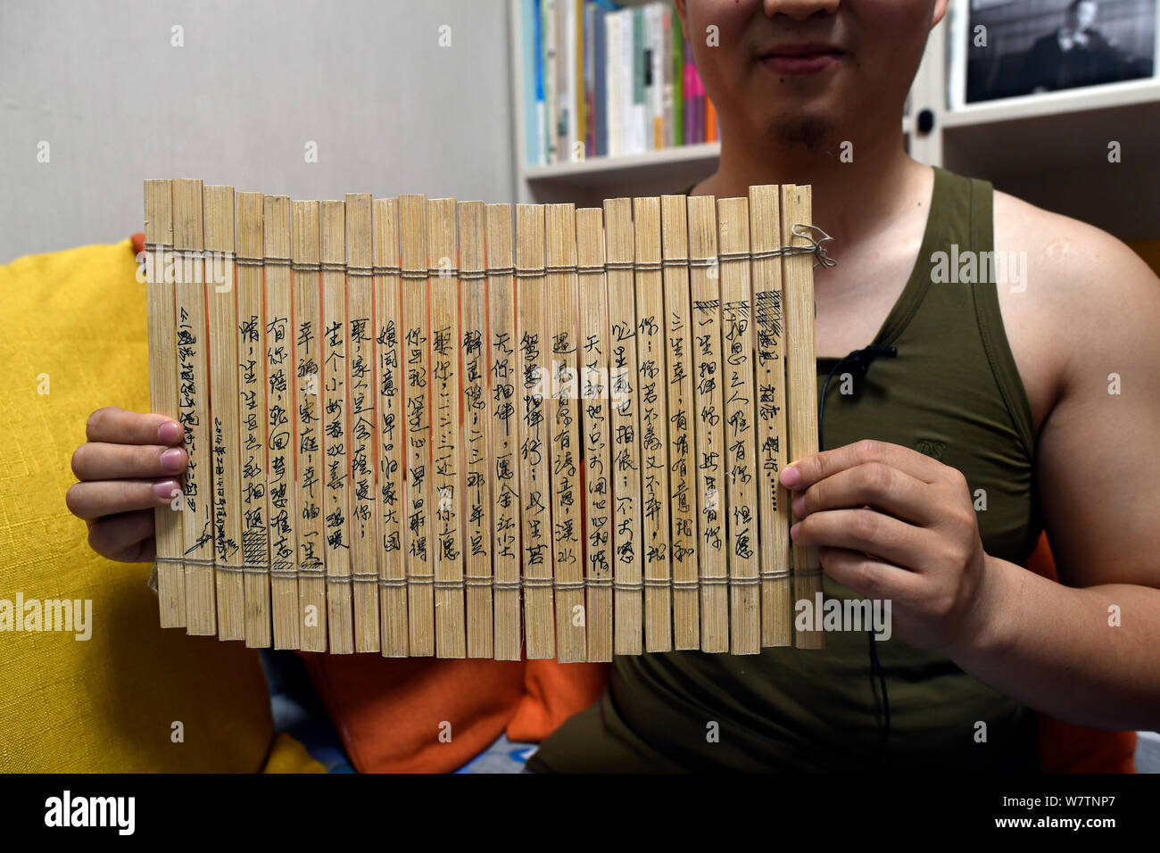 Chinese man Dai Guohong, who had his legs amputated due to severe