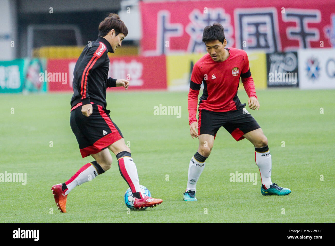 players-of-south-korea-s-seoul-fc-take-part-in-a-training-session-for-a