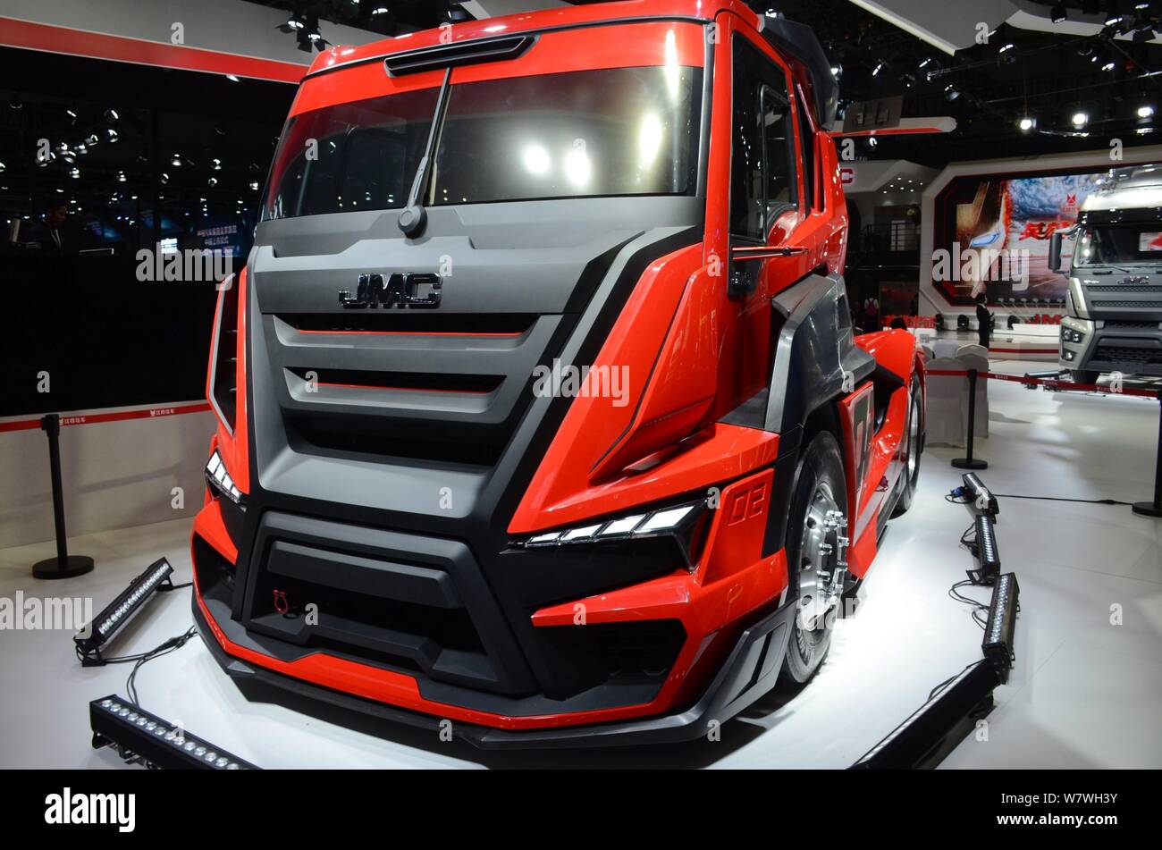 JMC s First Heavy Truck Weilong Is On Display During The 17th Shanghai jmc-s-first-heavy-truck-weilong-is-on-display-during-the-17th-shanghai