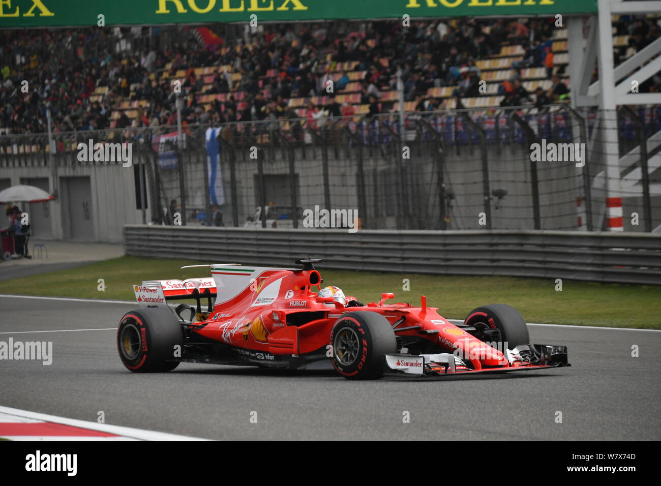 Page 3 Ferrari F1 17 High Resolution Stock Photography And Images Alamy Page 3 Ferrari F1 17 High Resolution Stock Photography And Images Alamy