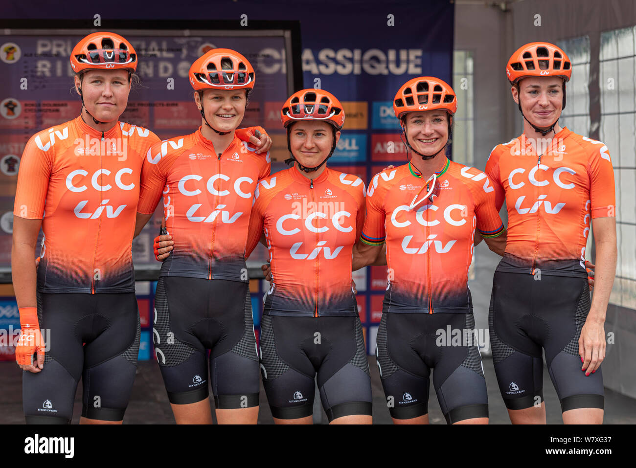 Evy Kuijpers, Jeanne Korevaar, Valerie Demey, Marianne Vos, Riejanne Markus of CCC Liv before racing in the Prudential RideLondon Classique cycle race Stock Photo