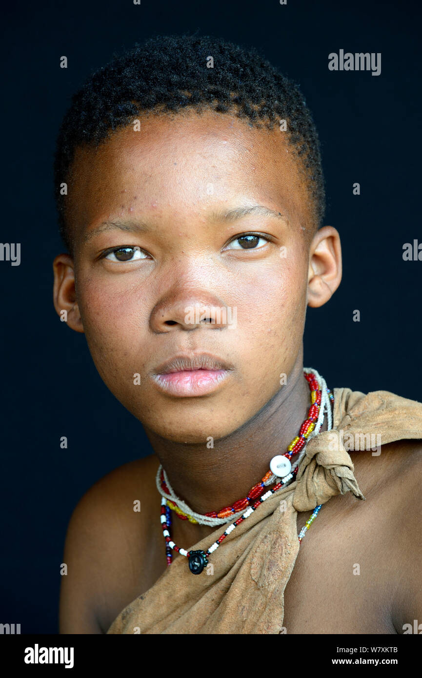 Portrait of young Naro San woman, Kalahari, Ghanzi region, Botswana, Africa. October 2014. Stock Photo