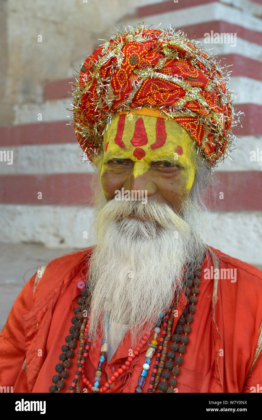Portrait of priest with painted face wearing turban, Varanasi, Uttah Pradesh, India, March 2014l. Stock Photo