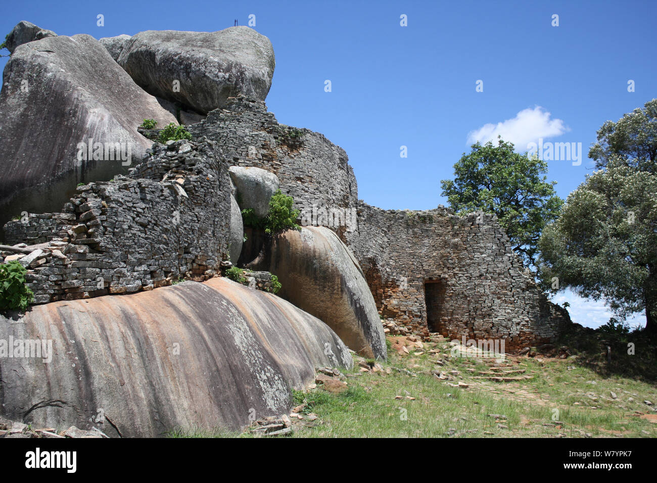 Great Zimbabwe ruins, ruins of the former capital of the Kingdom of Zimbabwe, built between 11th-15th centuary. Central Zimbabwe January 2011. Stock Photo