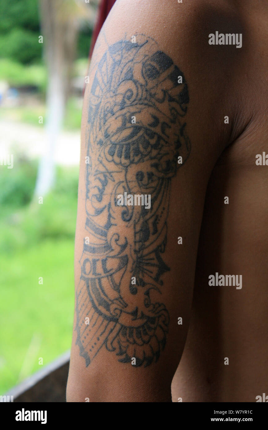 Strange beautifull culture: The Essence of Dayak Tattoo