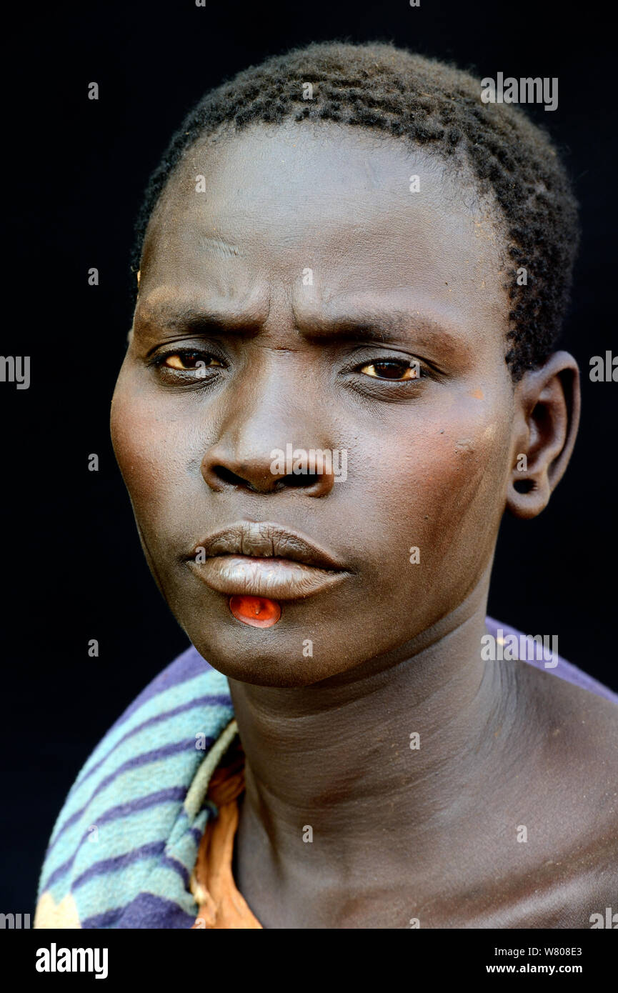 African native tribe hi-res stock photography and images - Alamy