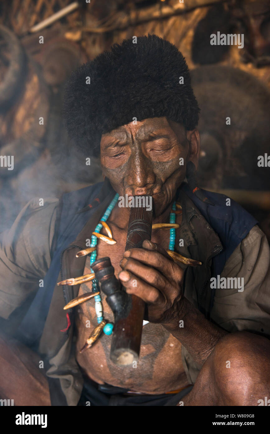 Opium Opium  Indian opium hi-res stock photography and images - Page 2