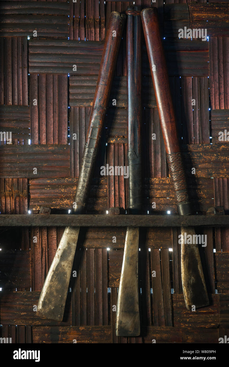 India weapons hi-res stock photography and images - Alamy