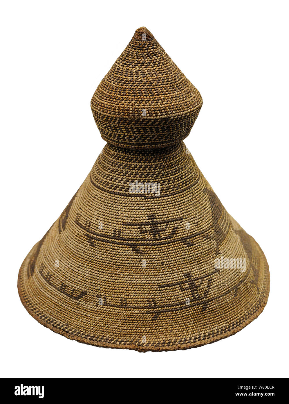 Nuu-chah-nulth (Nutka) culture. Indigenous peoples of the Pacific Northwest Coast in Canada. Hat made of vegetable fiber. Last third of the 18th century. Vancouver Island, Canada. Museum of the Americas. Madrid, Spain. Stock Photo