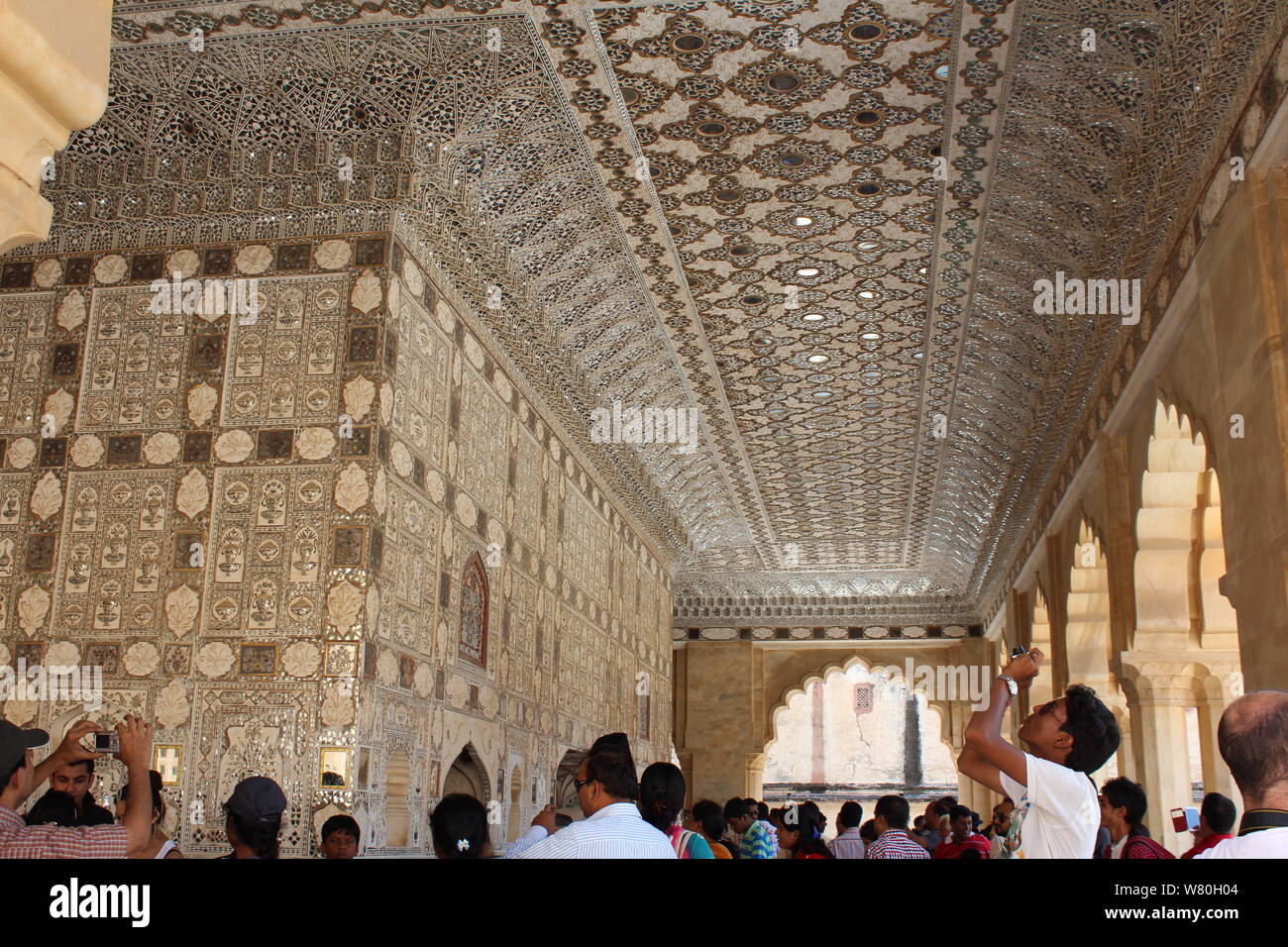 Amer fort mirror hi-res stock photography and images - Alamy