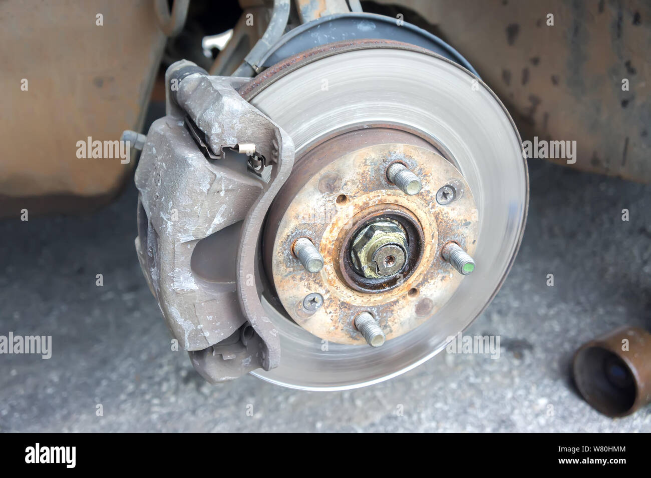 Hands mechanic suspension hi-res stock photography and images - Alamy