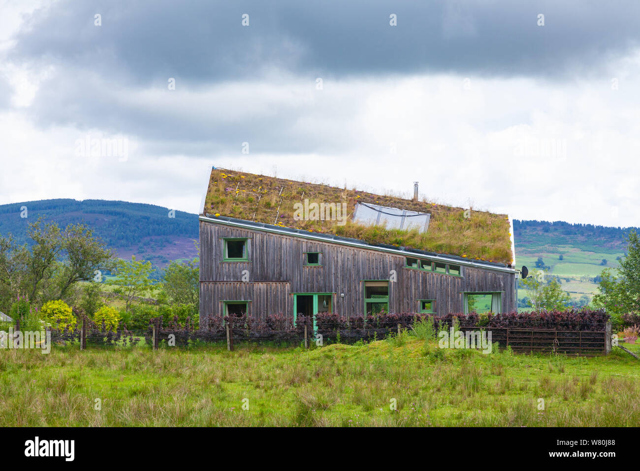 A modern grass roofed house near Aberdeen Scotland Stock Photo Alamy
