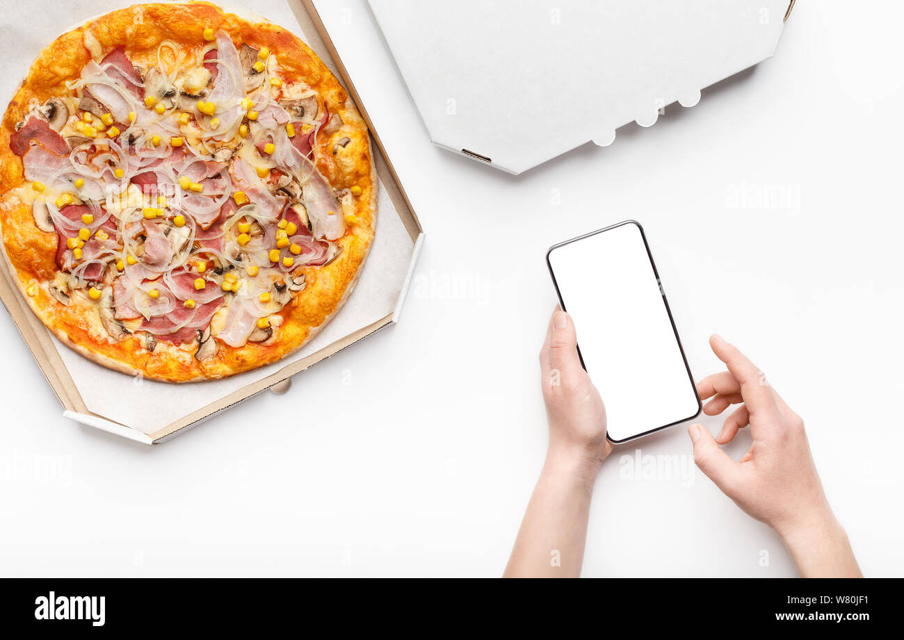 Nearby pizza delivery deals