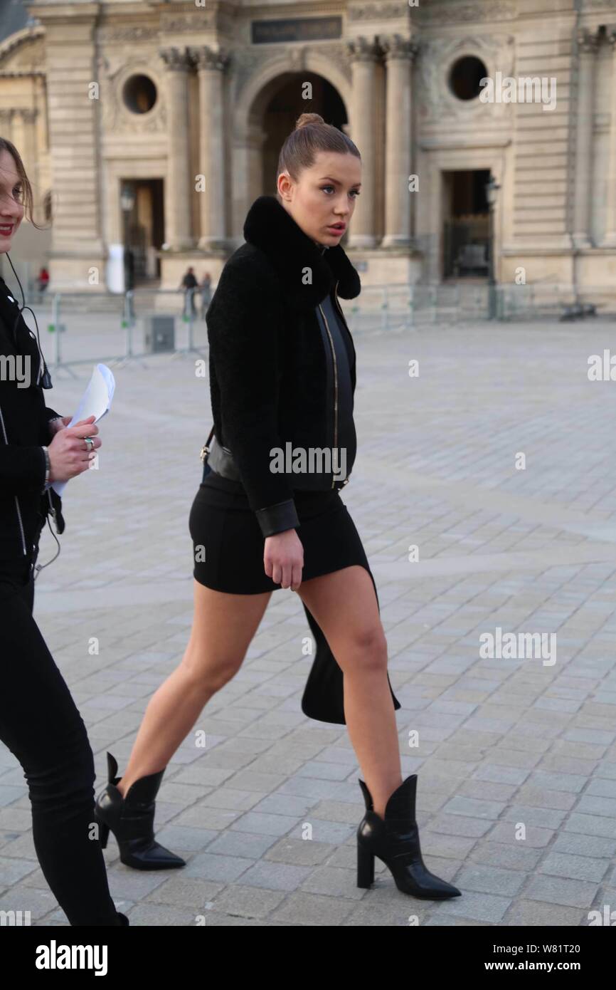 Adele Exarchopoulos in Paris - Louis Vuitton F/W Fashion Show