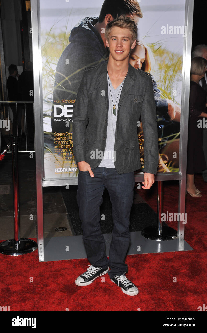 LOS ANGELES, CA. February 01, 2010: Austin Robert Butler at the world premiere of 'Dear John' at Grauman's Chinese Theatre, Hollywood. © 2010 Paul Smith / Featureflash Stock Photo
