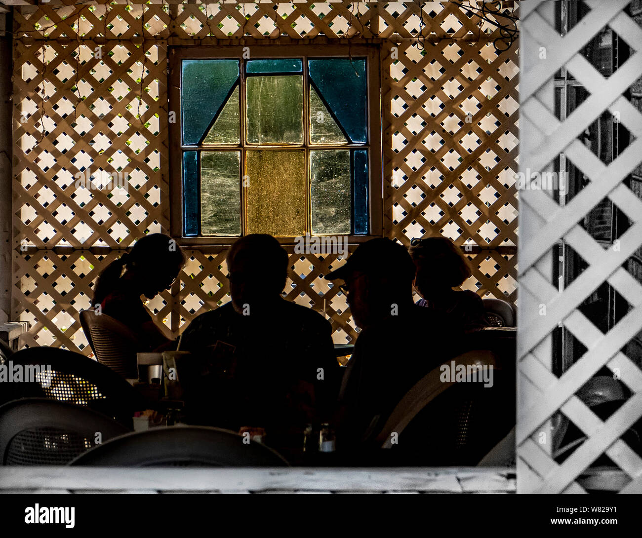 Breezeway hi-res stock photography and images - Alamy