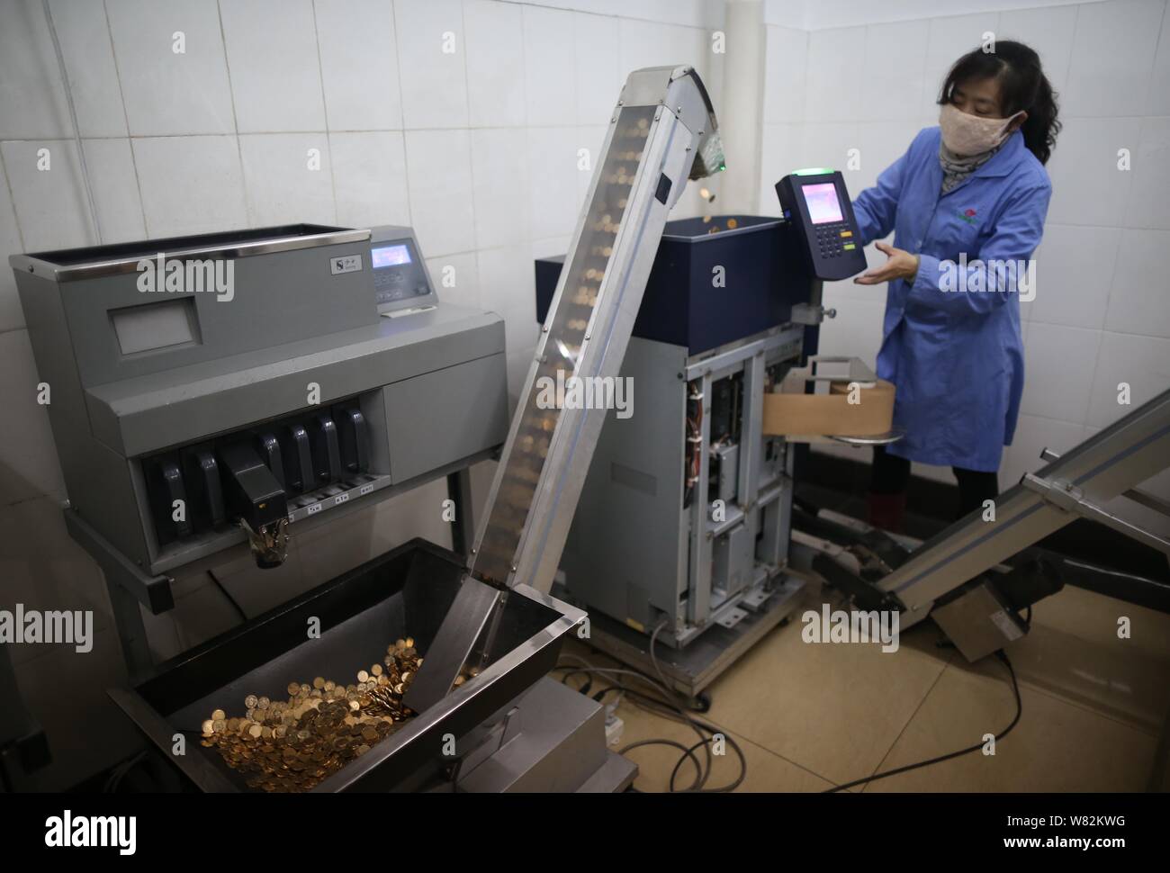 Employee count hi-res stock photography and images - Alamy