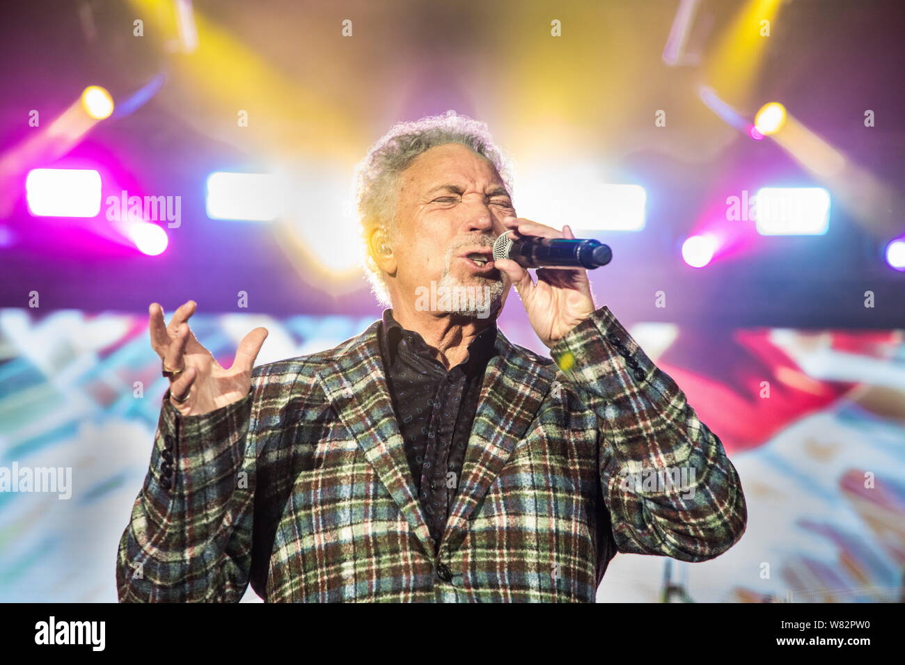 Welsh singer Sir Thomas John Woodward, known by his stage name Tom Jones,  performs during a concert in Hong Kong, China, 25 February 2017 Stock Photo  - Alamy