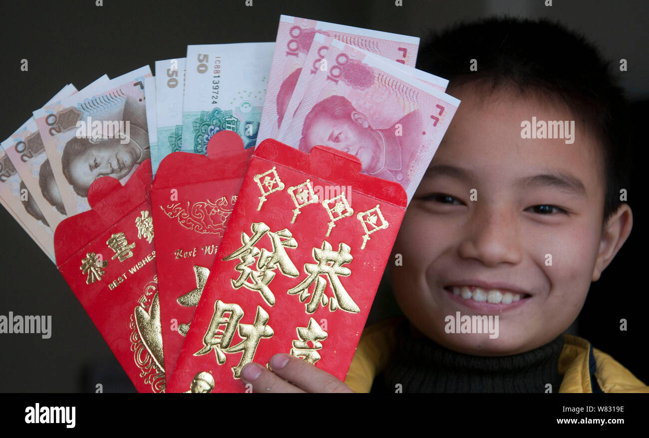 File lucky money envelope hires stock photography and images Alamy