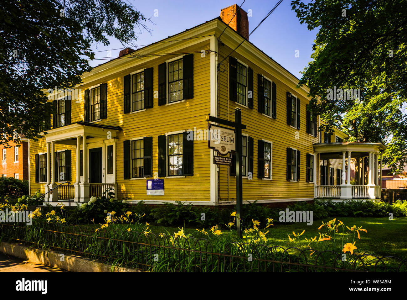 New hampshire colony hires stock photography and images Alamy