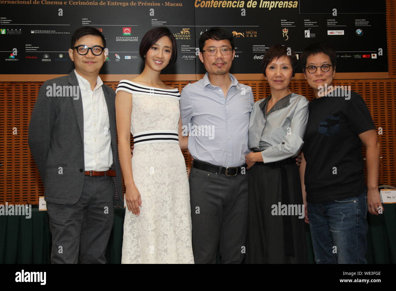 Taiwanese actresses Gwei Lun-mei, second left, and Lu Yi-ching, second right, director Kuo Cheng-chui, center, and other cast members attend a press c Stock Photo