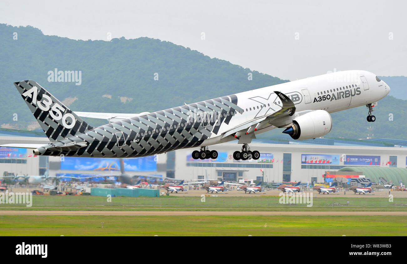 Highlights: First A350 XWB delivery for Air Caraïbes - YouTube